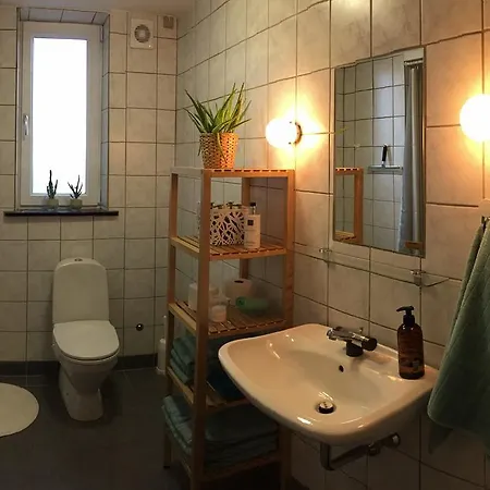 Nora Gamle Skole Bed & Kitchen Pensionat 2*